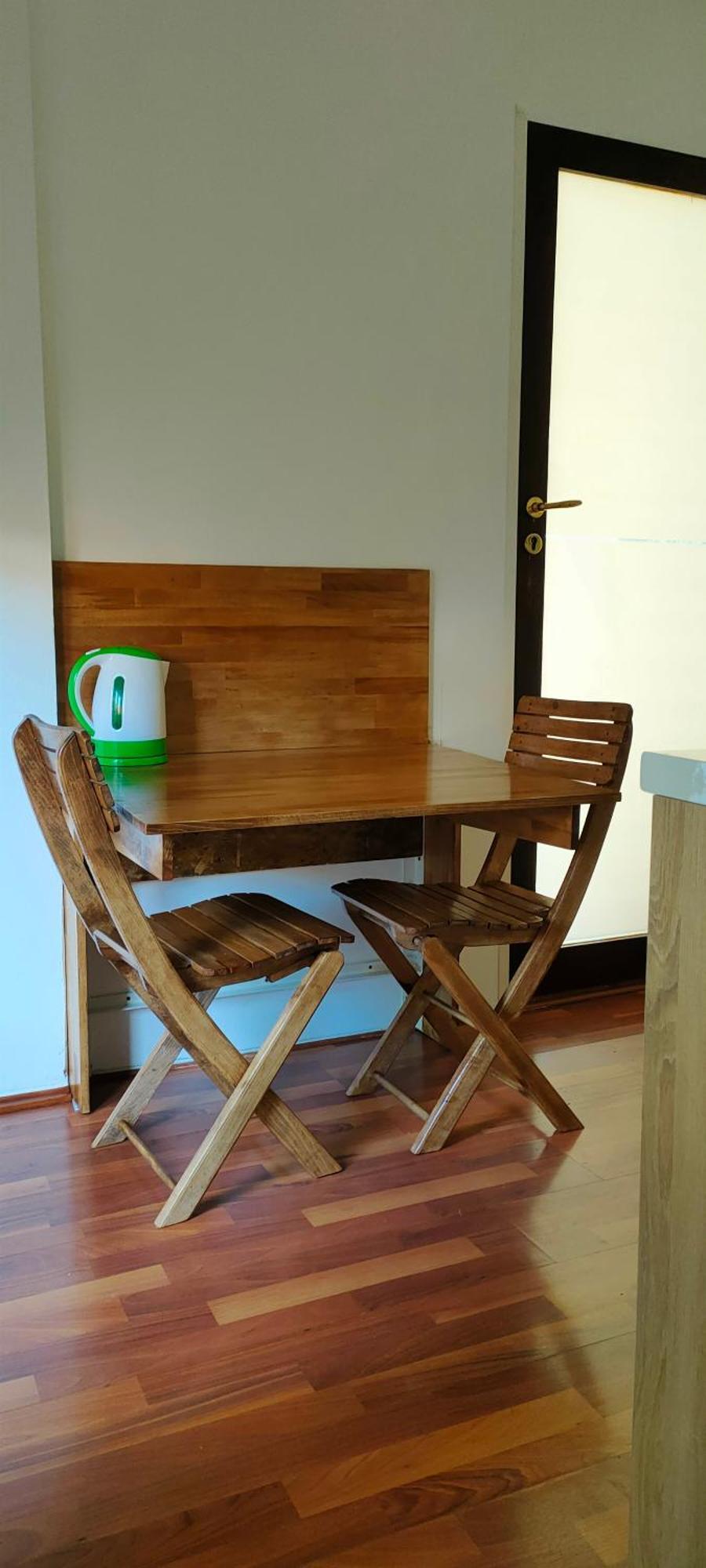 Teos Apartment *